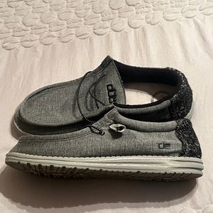 Hey Dudes Size 12, Only worn once. Too small for me.